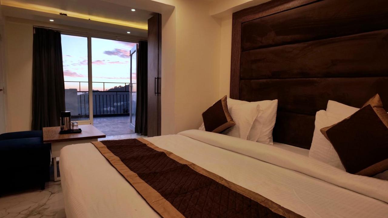 Hotel Brite Star Mussoorie Bagian luar foto