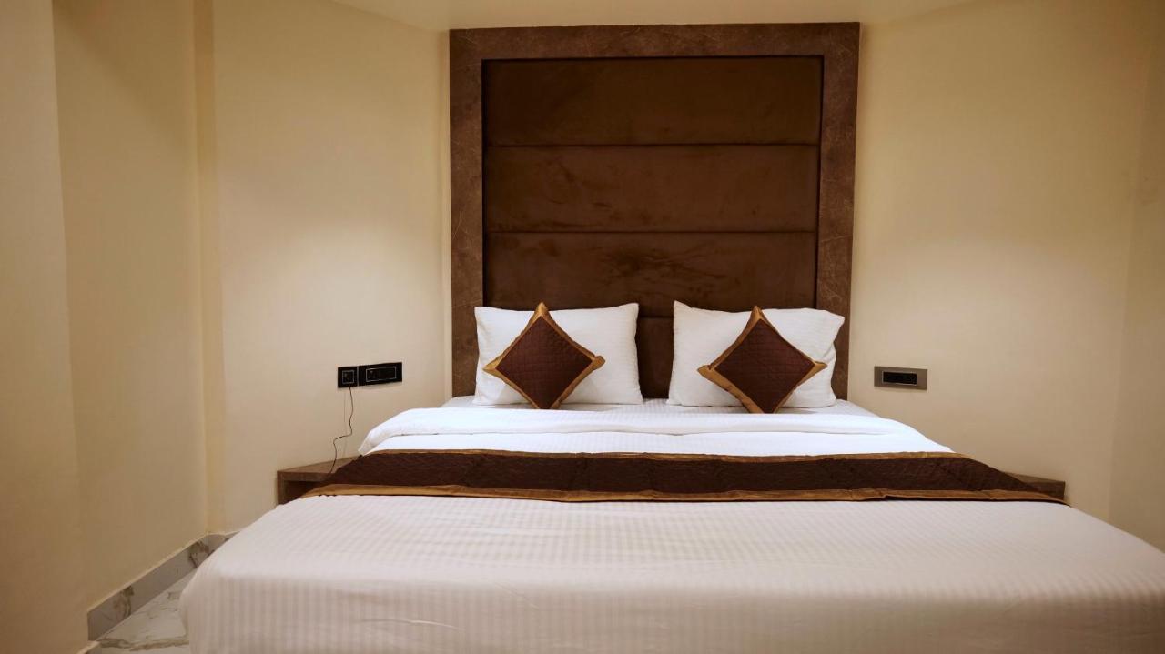Hotel Brite Star Mussoorie Bagian luar foto
