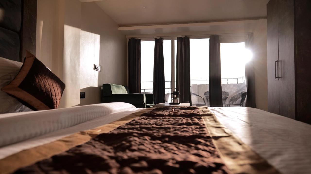 Hotel Brite Star Mussoorie Bagian luar foto