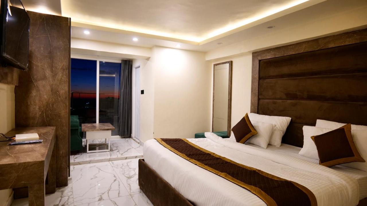 Hotel Brite Star Mussoorie Bagian luar foto
